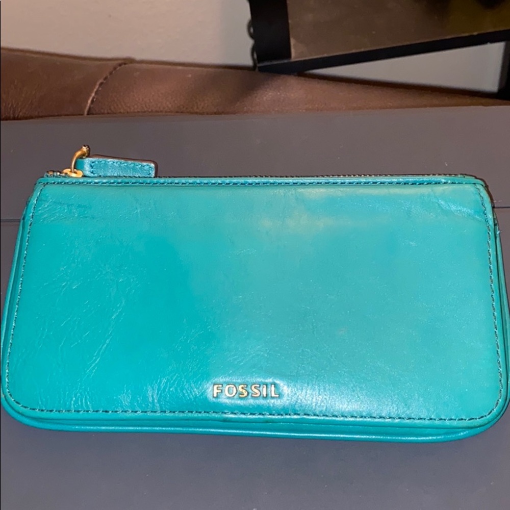 Fossil wallet